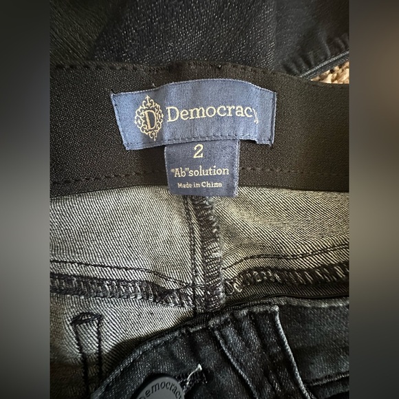 Democracy “Ab”solution Skinny Jeans - Size 2 - Picture 6 of 8